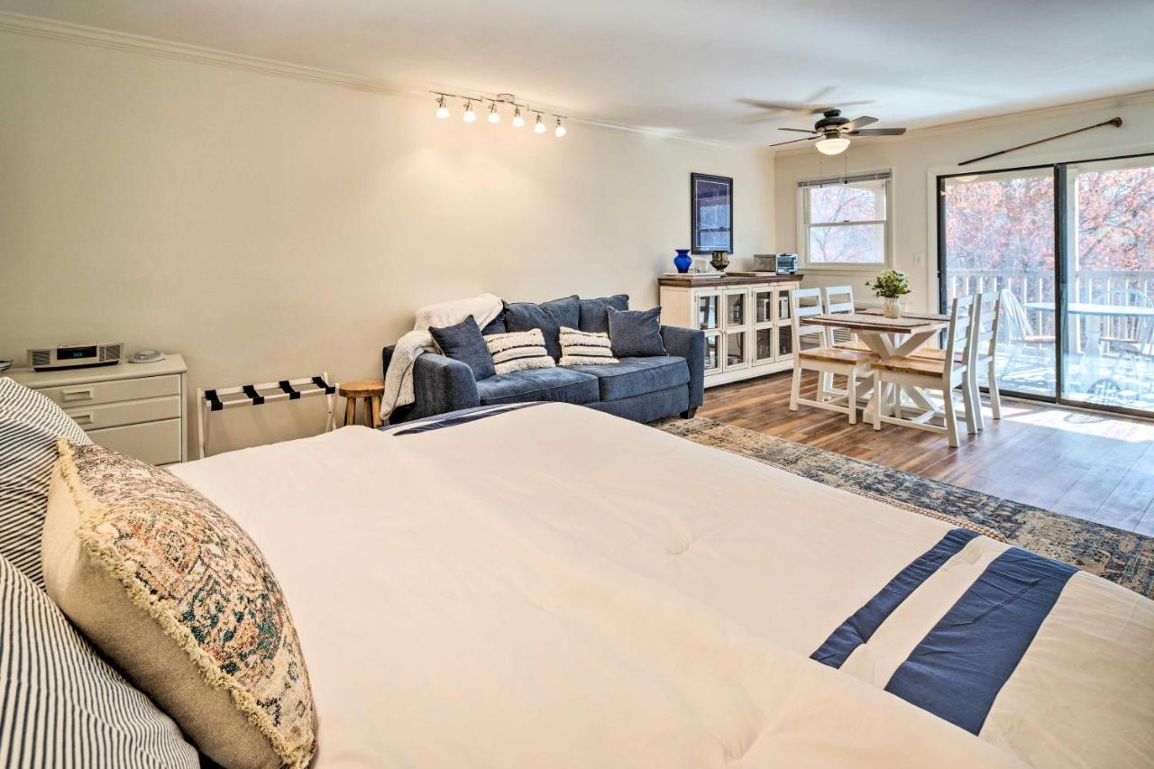 Lake Lure Studio With Private Balcony And Pool Access! Exterior photo