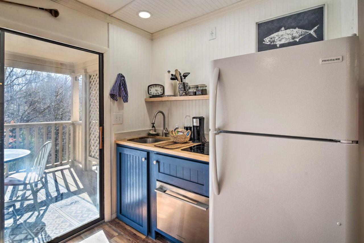 Lake Lure Studio With Private Balcony And Pool Access! Exterior photo
